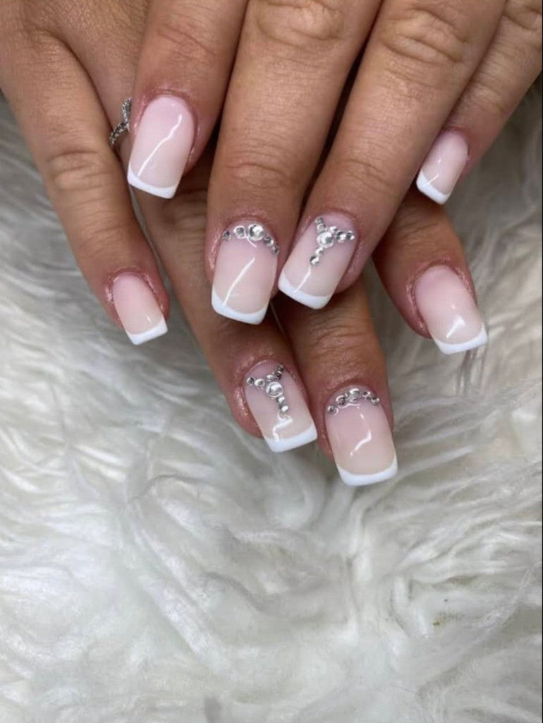 Application de Vernis Signature Perle Dorée